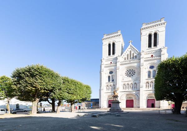 A VENDRE NANTES SAINT DONATIEN MAISON FAMILIALE DE CARACTERE