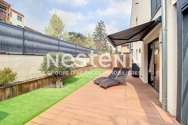 Grand Appartement d'exception T4 pièces 3 chambres avec Grande terrasse dans une petite copropriété Quartier Pagère - 69500 BRON