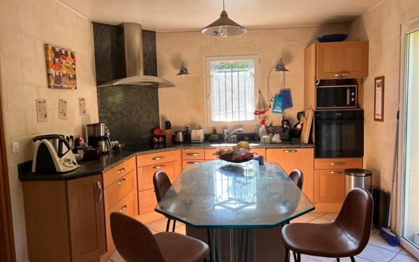 Maison à vendre    6 pièces •  Étréchy