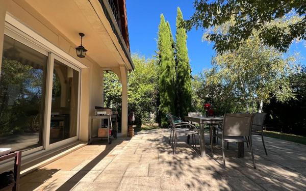 Maison à vendre    6 pièces •  Étréchy