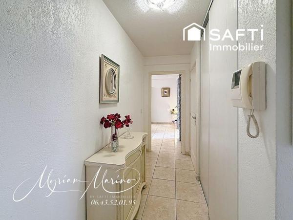 Saint-Aygulf centre – Appartement 3 pièces 73 m² climatisé- terrasse -  piscine.