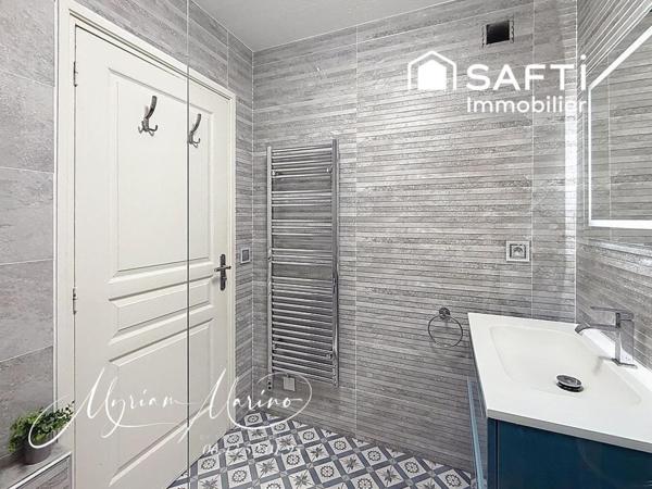 Saint-Aygulf centre – Appartement 3 pièces 73 m² climatisé- terrasse -  piscine.