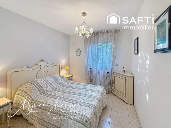 Saint-Aygulf centre – Appartement 3 pièces 73 m² climatisé- terrasse -  piscine.