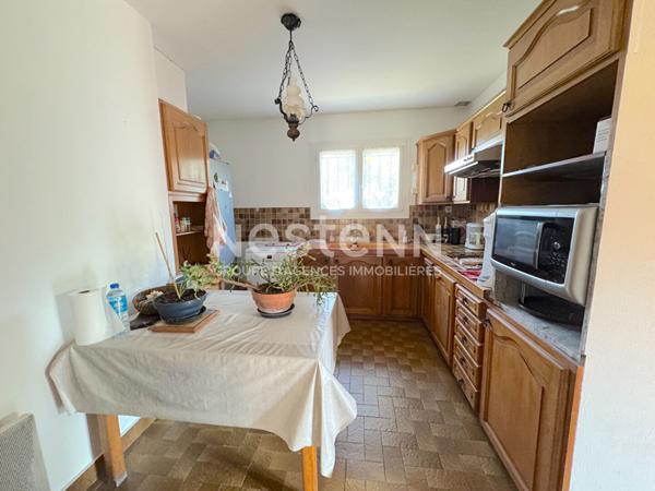 PAMIERS À VENDRE: VILLA DE PLAIN PIED DE TYPE 4 AVEC GARAGE ANNEXE ET JARDIN
