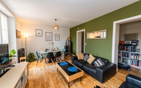 Appartement à vendre    2 pièces • 69,98 m2 Limoges