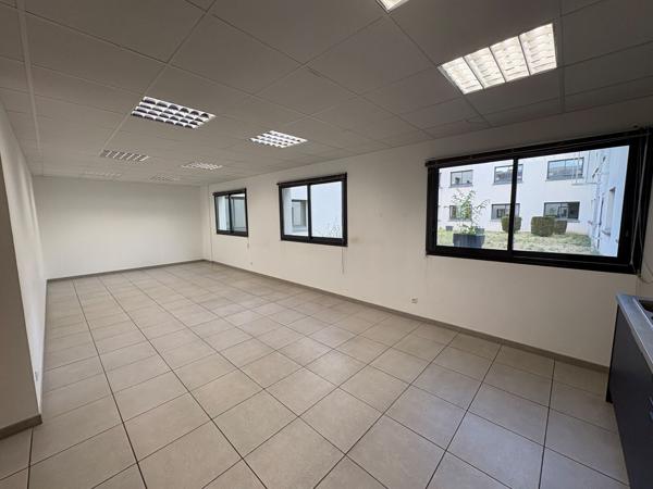 Bureaux à louer Olivet RDC PMR 140 m2