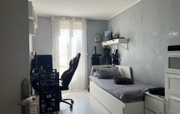 Vente Appartement P3 Traversant rénové(e) Marseille 12ème   
