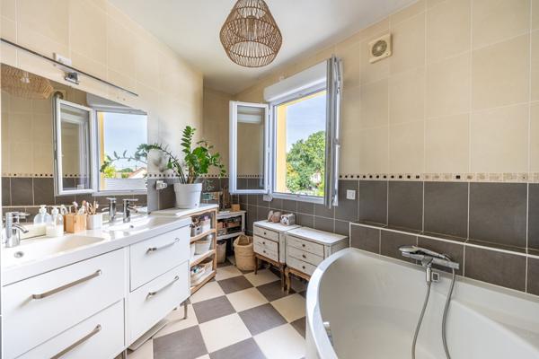 Maison 100 m² Conflans Sainte Honorine