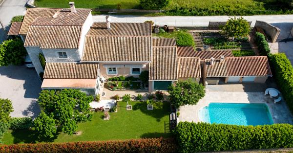 Maison Sauveterre 7 pièce 158 m2 Sauveterre