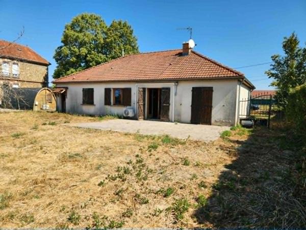 Maison à vendre 5 pièces  (52)