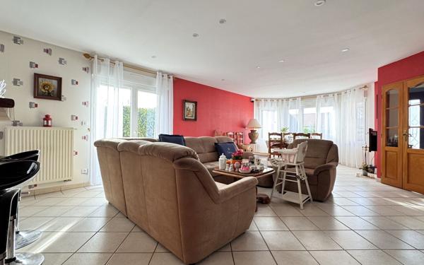 Maison à vendre    5 pièces •  Woippy