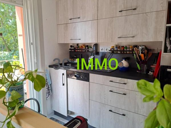 Vente / Appartement T2 à Uzès (30700)