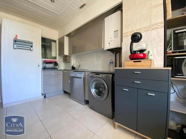Appartement à louer 3 pièces 63.55m² Avignon (84000)