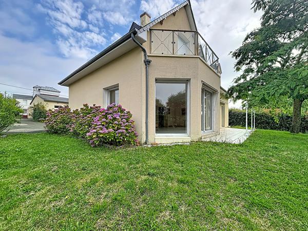 Maison Château-Gontier - Plain pied - Garage - Jardin