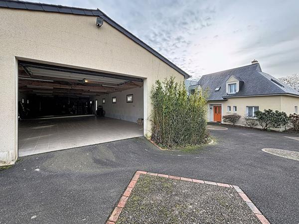 Maison Château-Gontier - Plain pied - Garage - Jardin
