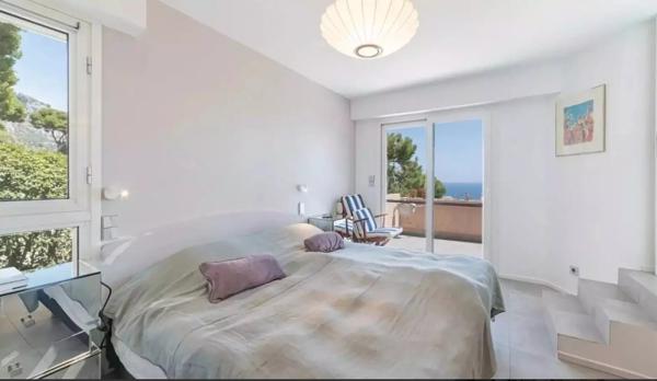 Villa contemporaine de plus de 250 m² avec vue mer panoramique - Èze Bord de Mer Eze