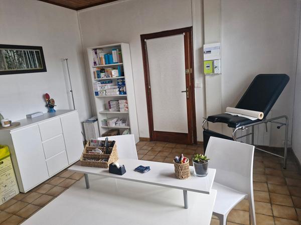 Bureaux à louer de 17 m² en rez-de-chaussée à Saint Quentin - Quartier Vermandois