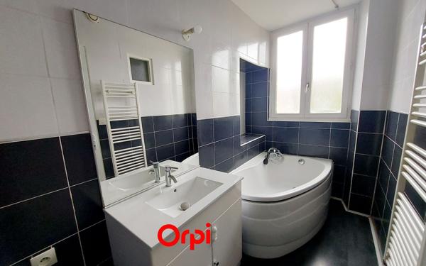 Appartement à vendre    2 pièces •  Izeaux