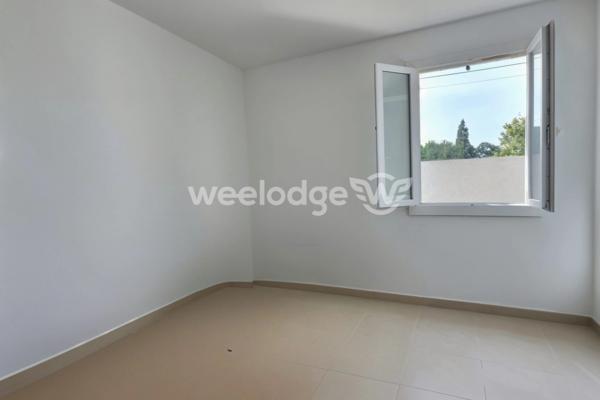 Maison à vendre 4 pièces de 89,4 m² à Saint-Martin-de-Crau