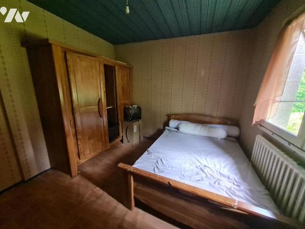 À Vendre à Réguiny Maison située à 2 minutes des commodités et services 