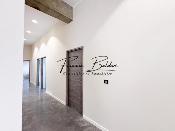 À Louer Bureau Professionnel, Biguglia, Haute-Corse (20)