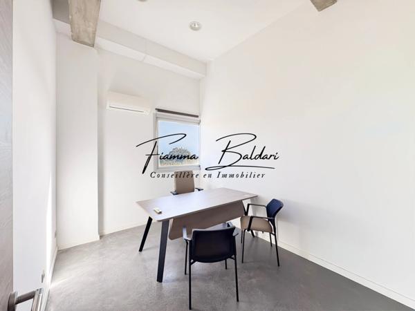 À Louer Bureau Professionnel, Biguglia, Haute-Corse (20)