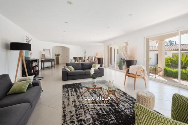 Castries (34160) Villa de plain-pied dans un havre de paix au cœur d’un village prisé à l’est de Montpellier