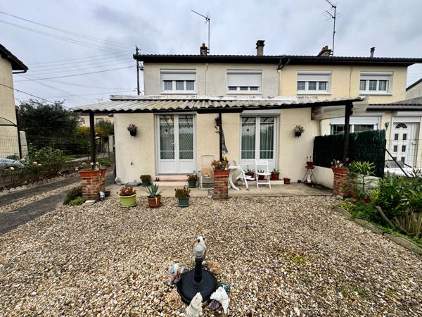 maison 3 chambres, garage et terrain 260 m2