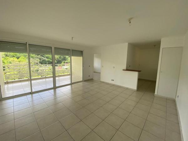 BALATA : Appartement T2 avec grande terrasse et vue dégagée sur le sacré coeur