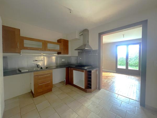 Bazas centre – Maison 87 m² sur 850 m², quartier calme, proche commerces - GIRONDE (33) - AQUITAINE