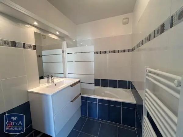 Appartement à louer 2 pièces 38.8m² Tassin-la-Demi-Lune (69160)