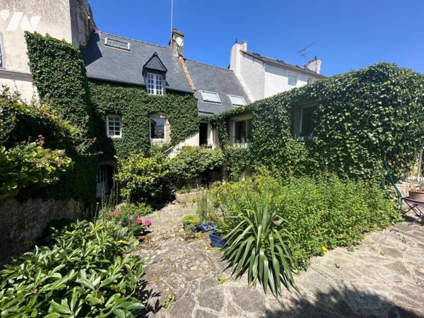 SAINT MALO - Maison en pierre de 163m² jardin Sud