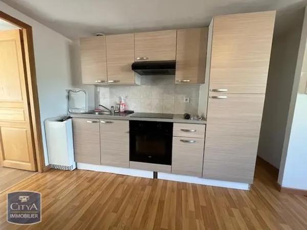 Appartement à louer 2 pièces 32.52m² Cambrai (59400)