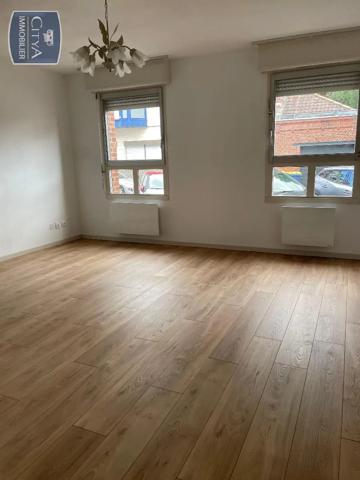 Appartement à louer 2 pièces 54.18m² Arras (62000)