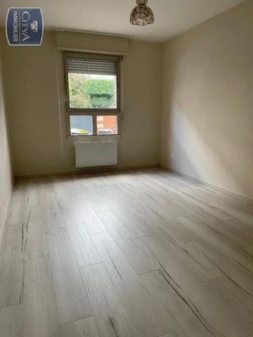 Appartement à louer 2 pièces 54.18m² Arras (62000)