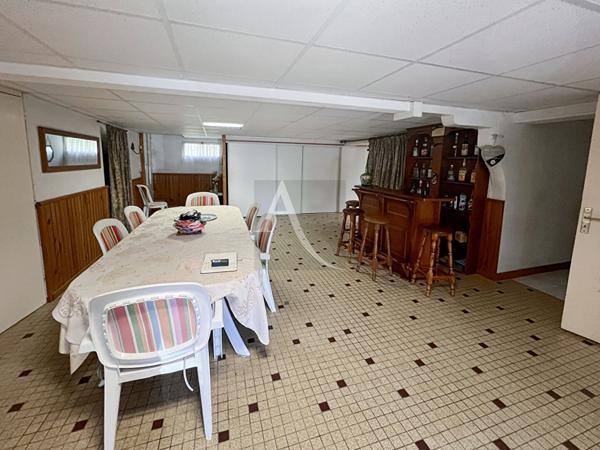 Maison avec piscine .. proche de toutes les commodités