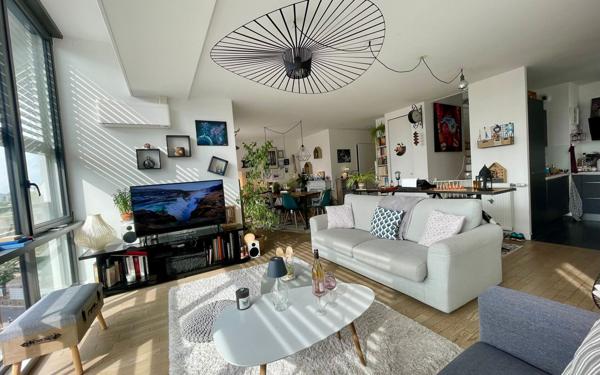 Appartement à vendre    4 pièces • 104 m2 Gennevilliers