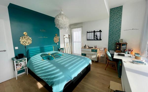 Appartement à vendre    4 pièces • 104 m2 Gennevilliers