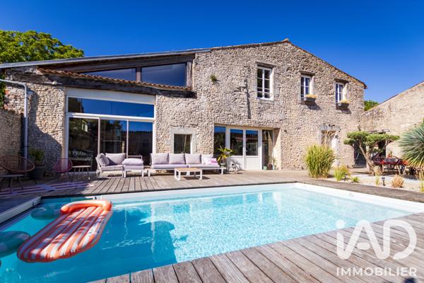 Maison à vendre 12 pièces 622 m² Puilboreau