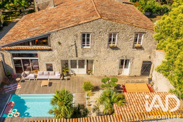 Maison à vendre 12 pièces 622 m² Puilboreau