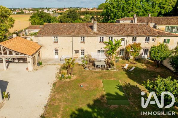 Maison à vendre 12 pièces 622 m² Puilboreau