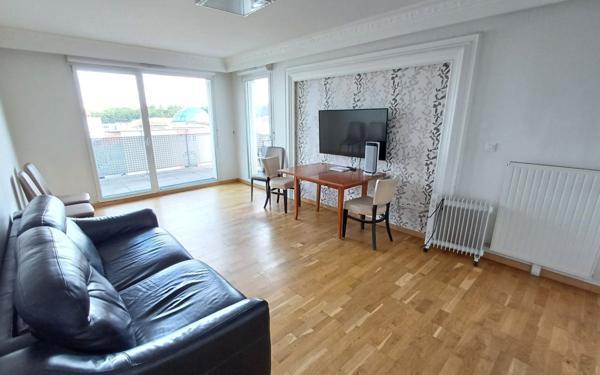 Appartement à vendre    3 pièces • 67 m2 Bobigny