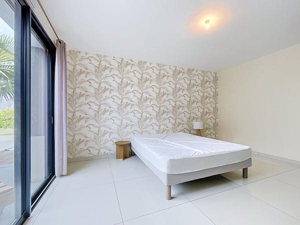 LONGUÉ-JUMELLES - MAISON CONTEMPORAINE AVEC PISCINE, 5 CHAMBRES ET PLUS DE 184 M² HABITABLES