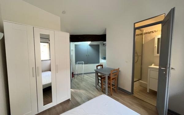 Appartement à louer    1 pièce •  Avignon