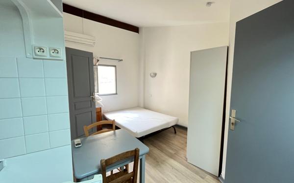 Appartement à louer    1 pièce •  Avignon