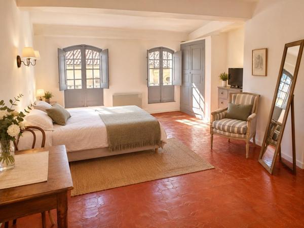 RIEZ - Hôtel Particulier d’exception de 270 m²