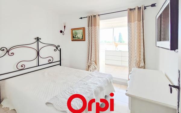 Maison à vendre    2 pièces •  Bandol