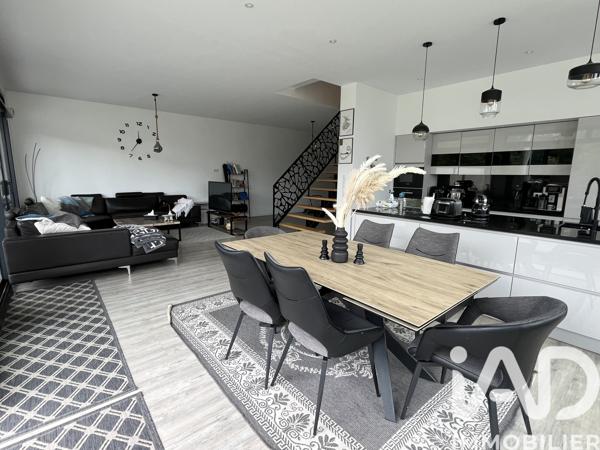 Maison à vendre 7 pièces 216 m² Belloy-en-France
