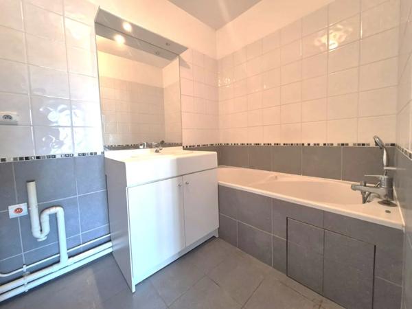 Appartement à vendre 2 pièces 46m² Marcq-en-Barœul (59700)