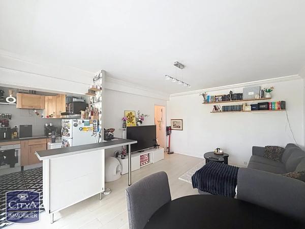 Appartement à vendre 2 pièces 43m² Orléans (45000)